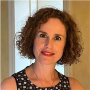 Laureata in farmacia con back ground classico impartisce ripetizioni/aiuto compiti on line a bambini delle elementari/medie